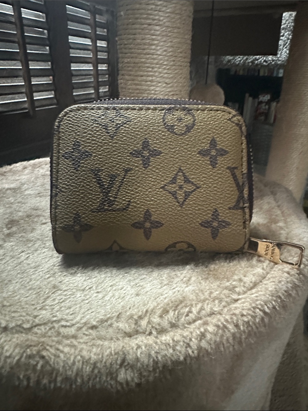 Designer inspired Monogram Canvas Small Zip Card Holder in Brown